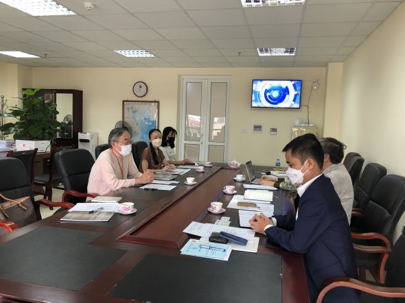 Lãnh đạo Viện nghiên cứu Đông Bắc Á làm việc với đại diện Đại học Việt - Nhật