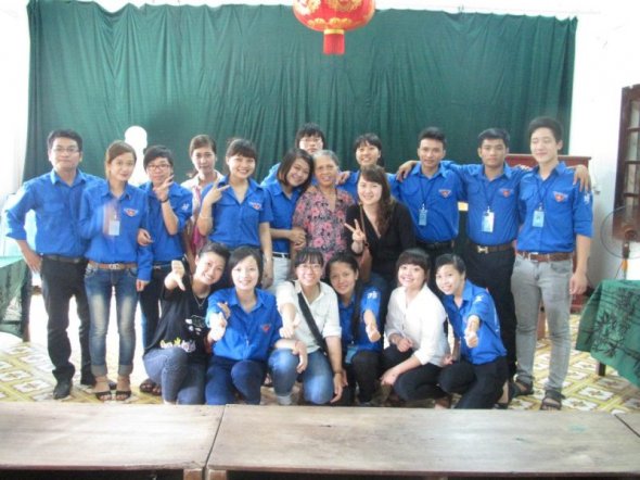 Thăm và tặng quà Trung tâm trại trẻ mồ côi Hà Cầu, Hà Đông.